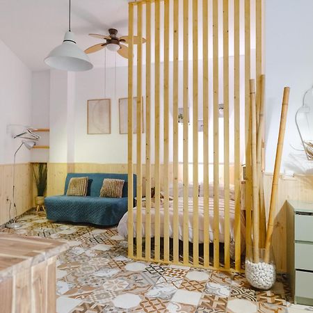 Letsmalaga - Lovely Studio In Malaga Centre Eksteriør bilde