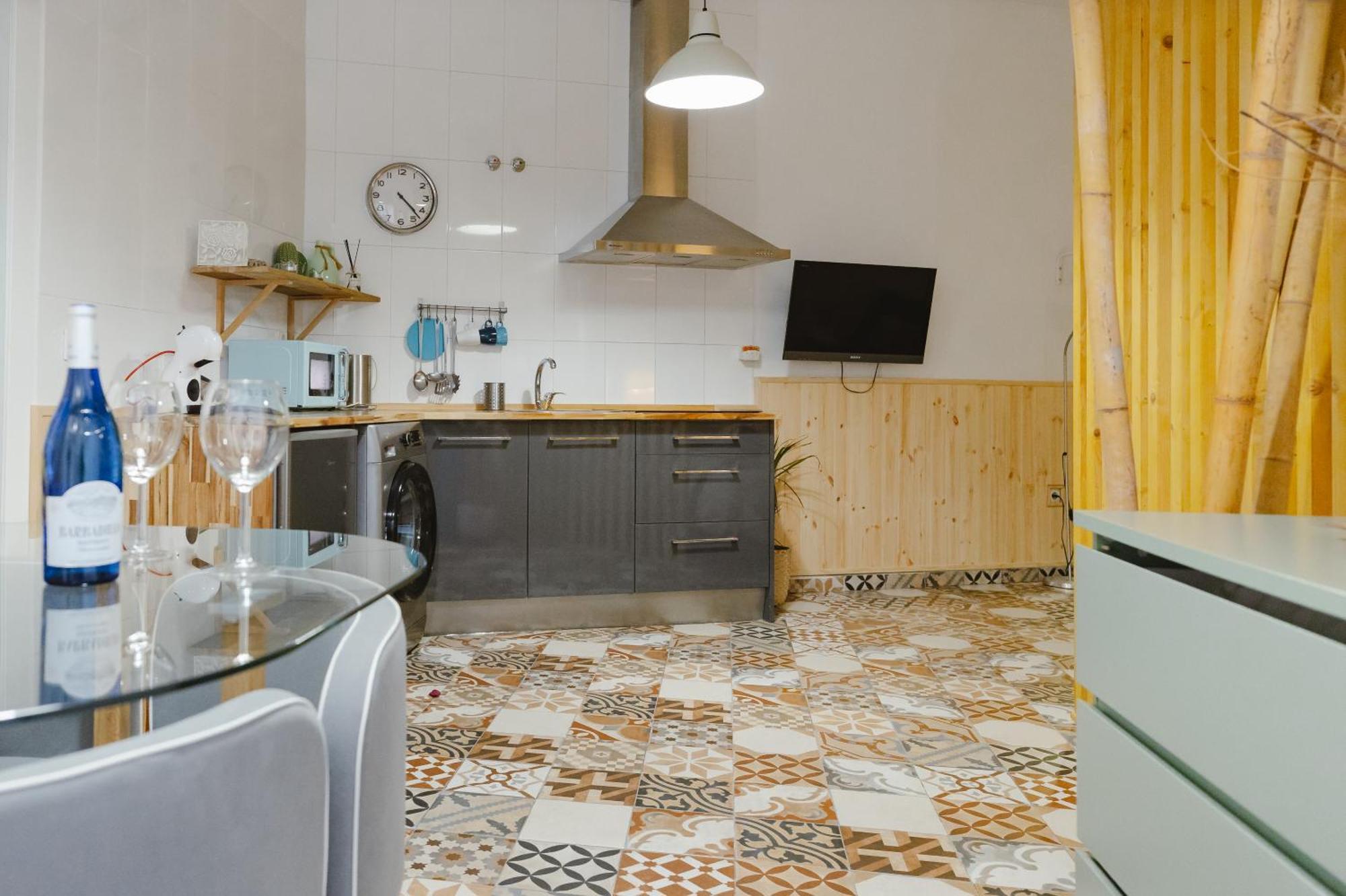 Letsmalaga - Lovely Studio In Malaga Centre Eksteriør bilde